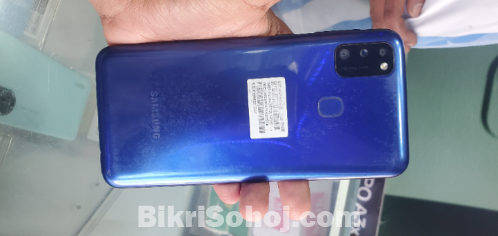 Samsung M21